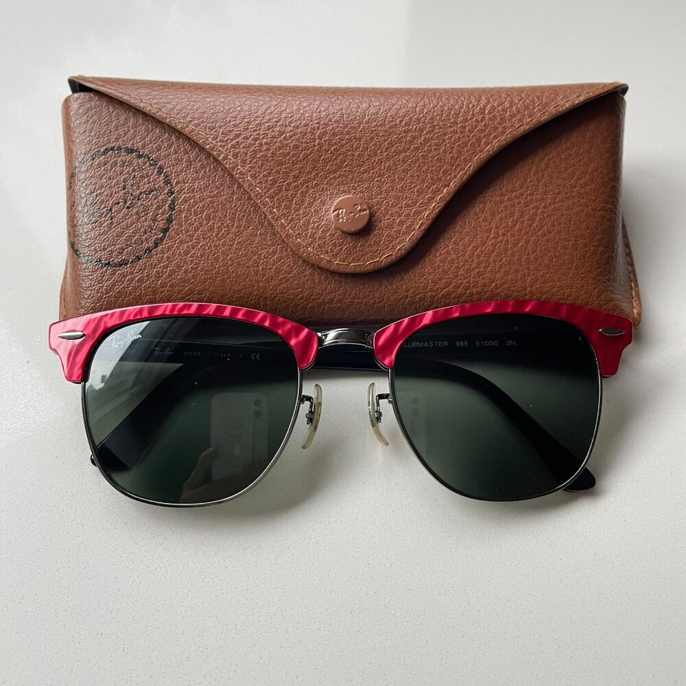 Ray-Ban RB3016 Clubmaster Sunglasses - Red